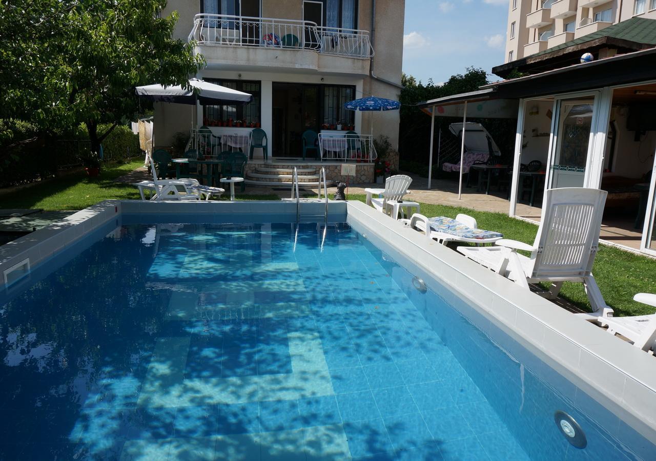 Villa Kosara St Constantin et Helena Extérieur photo