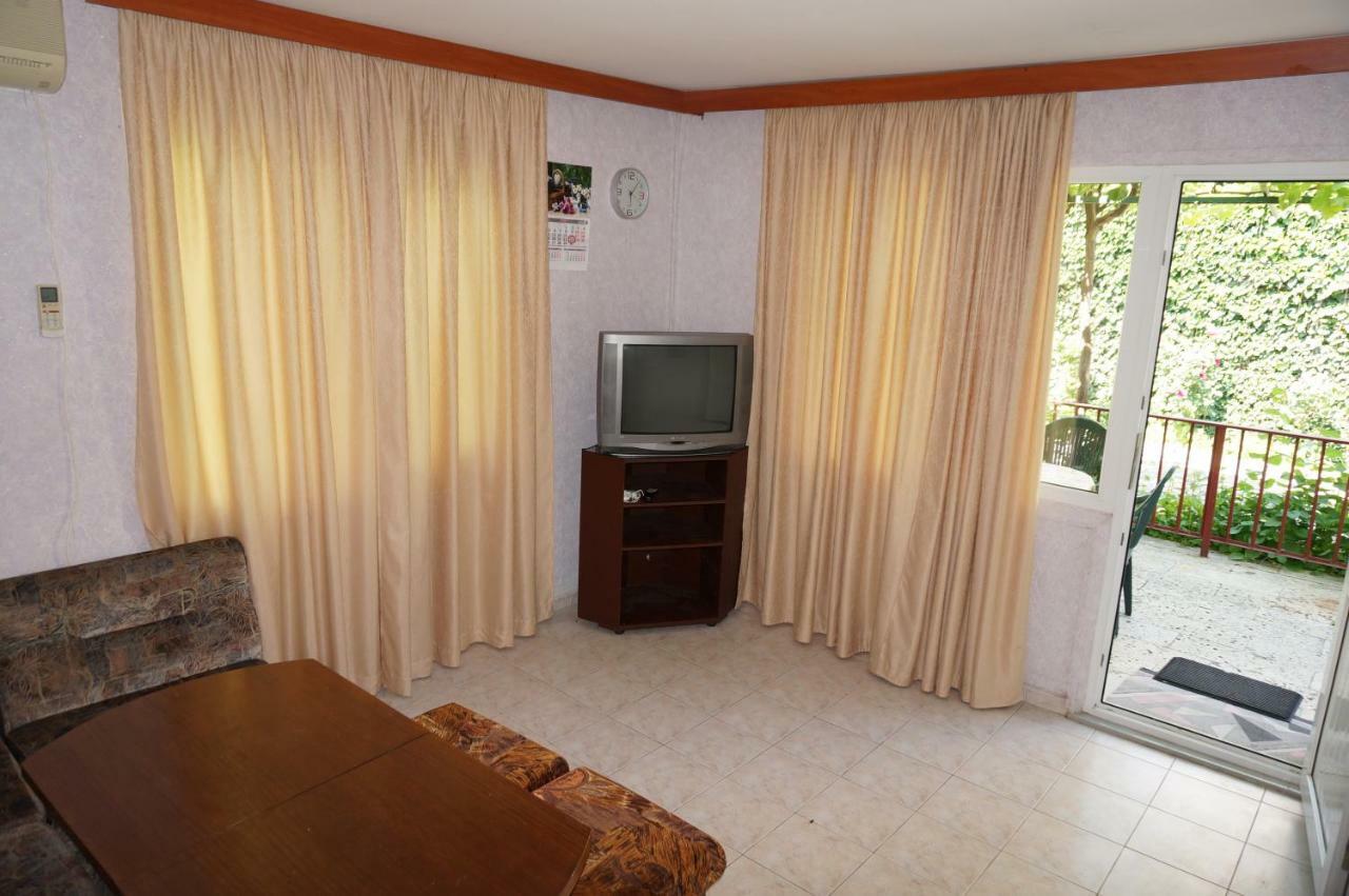 Villa Kosara St Constantin et Helena Extérieur photo